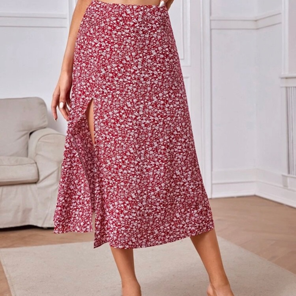 Shein Vcay Ditsy Floral Split Thigh Skirt